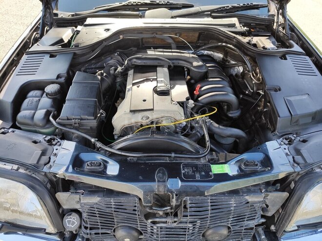 Mercedes S 320 1997, 192,000 km - 3.2 l - Şəki