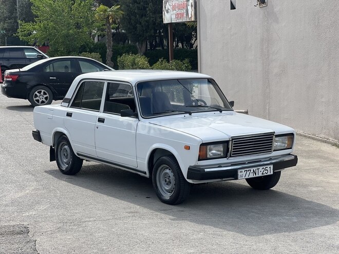 LADA (VAZ) 2107 2006, 95,000 km - 1.6 l - Bakı