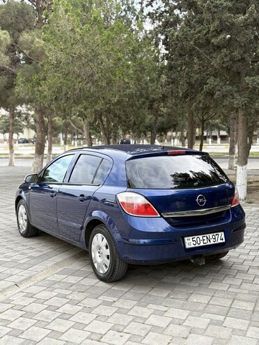 Opel Astra 2004, 250,000 km - 1.4 l - Sumqayıt