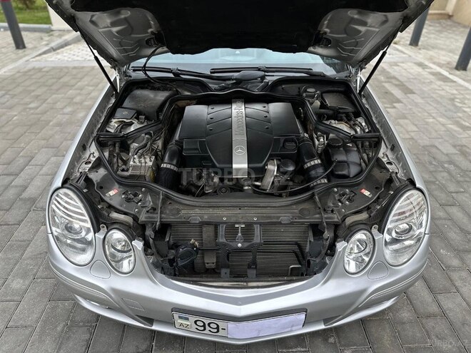 Mercedes E 240 2004, 355,000 km - 2.6 l - Bakı