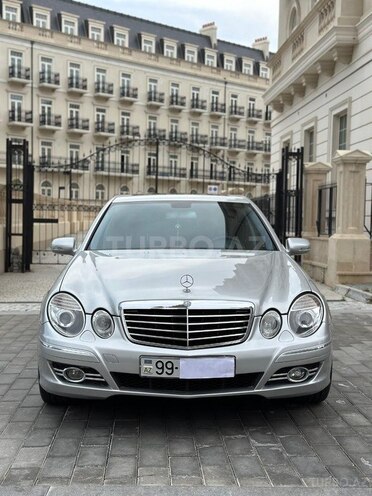 Mercedes E 240 2004, 355,000 km - 2.6 l - Bakı