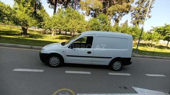 Opel Combo 2010, 401,000 km - 1.3 l - Gəncə