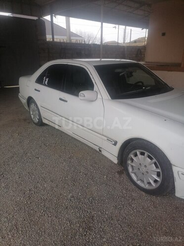 Mercedes E 290 1997, 676,499 km - 2.9 l - Bakı
