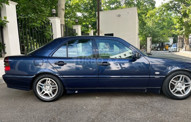 Mercedes C 240 1997, 372,000 km - 2.4 л - Mingəçevir