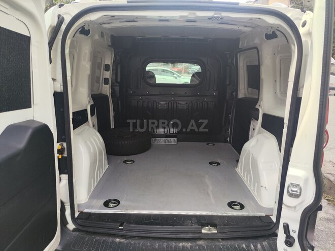 Fiat Doblo 2010, 202,000 km - 1.3 л - Bakı