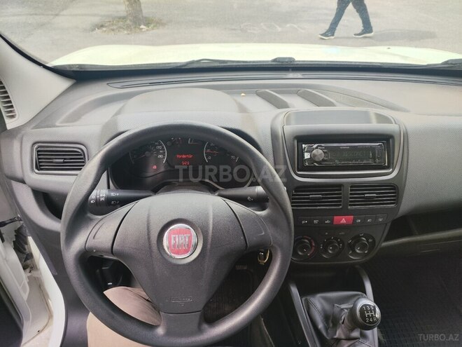 Fiat Doblo 2010, 202,000 km - 1.3 л - Bakı