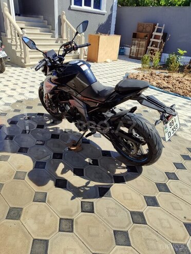 Kawasaki  2023, 5,000 km - 0.7 l - Bakı