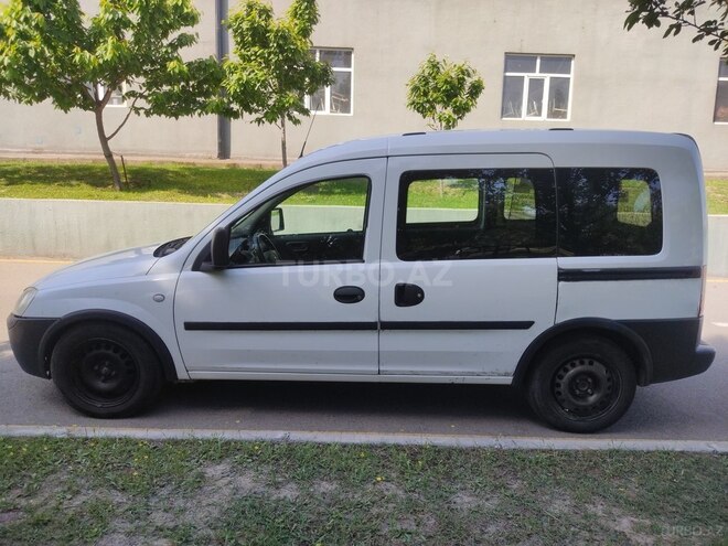 Opel Combo 2010, 354,000 km - 1.3 л - Gəncə