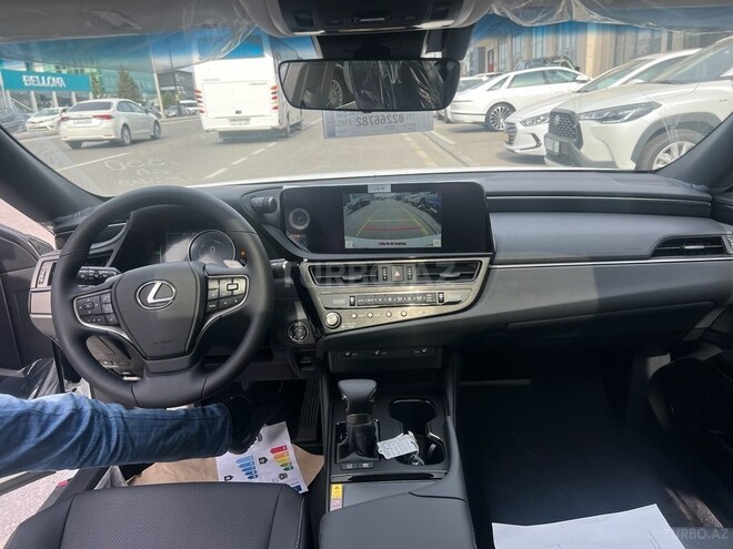 Lexus ES 300h 2025, 0 km - 2.5 l - Bakı
