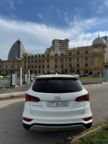 Hyundai Santa Fe 2016, 221,000 km - 2.0 л - Bakı