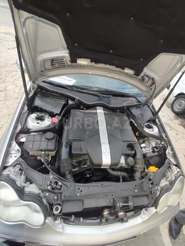 Mercedes C 230 2002, 405,000 km - 2.3 l - Şirvan