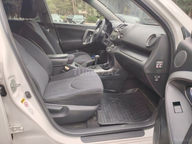 Toyota RAV4 2010, 297,000 km - 2.0 l - Sumqayıt