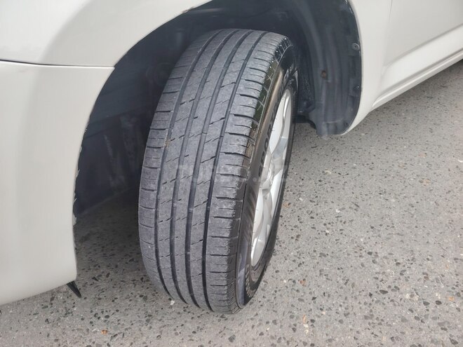 Toyota RAV4 2010, 297,000 km - 2.0 l - Sumqayıt