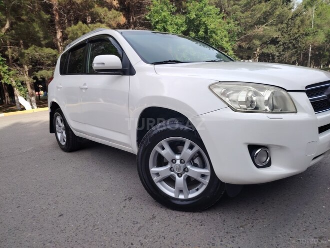 Toyota RAV4 2010, 297,000 km - 2.0 l - Sumqayıt