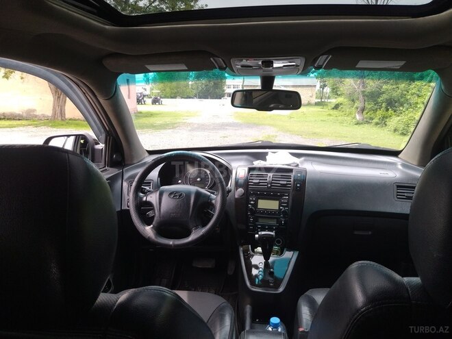 Hyundai Tucson 2008, 197,654 km - 2.0 l - Qax