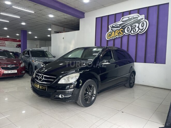 Mercedes B 180 2011, 266,000 km - 1.7 л - Sumqayıt