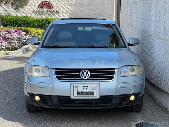 Volkswagen Passat 2003, 289,788 km - 1.8 l - Bakı