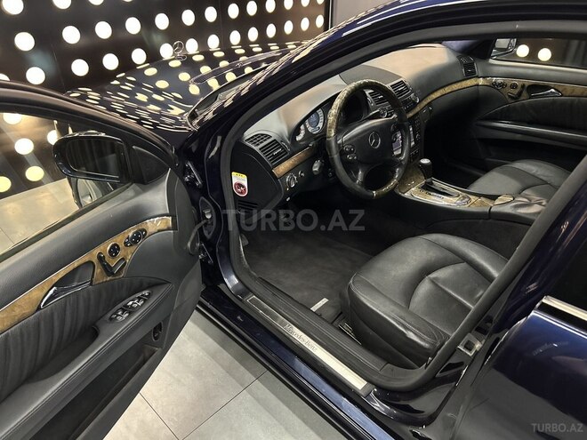 Mercedes E 500 2002, 330,000 km - 5.0 l - Bakı