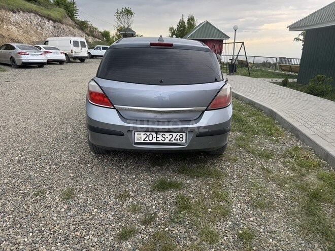 Opel Astra 2005, 213,000 km - 1.4 l - Gəncə