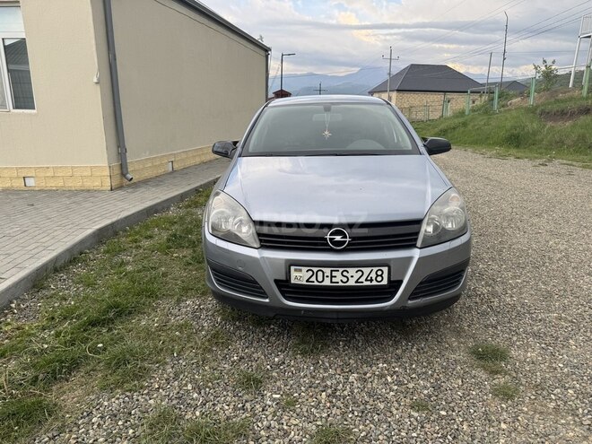 Opel Astra 2005, 213,000 km - 1.4 l - Gəncə