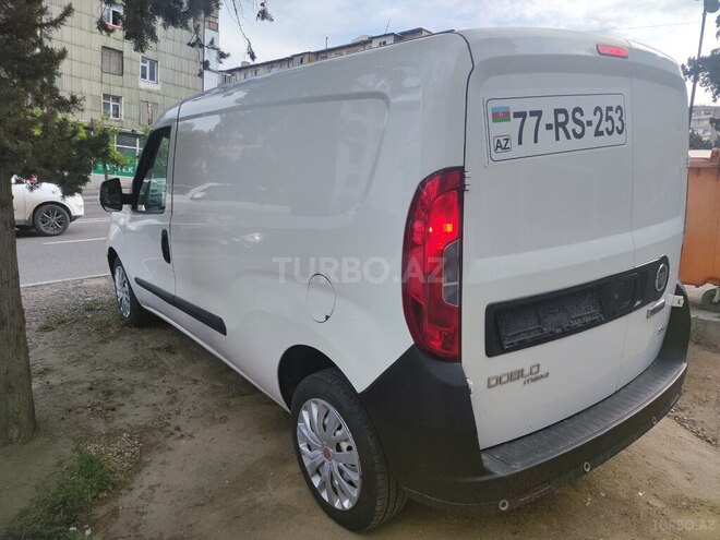 Fiat Doblo 2016, 182,000 km - 1.3 l - Bakı