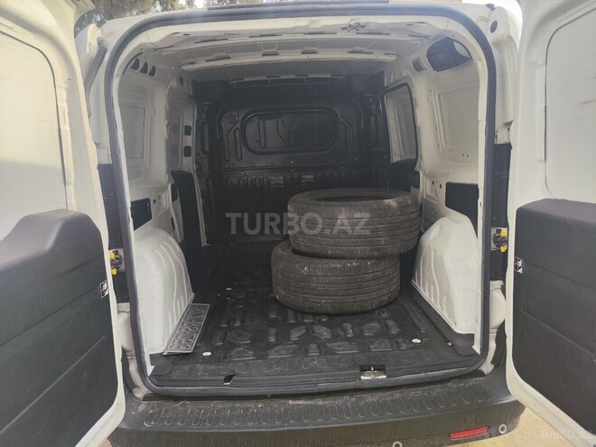 Fiat Doblo 2016, 182,000 km - 1.3 l - Bakı