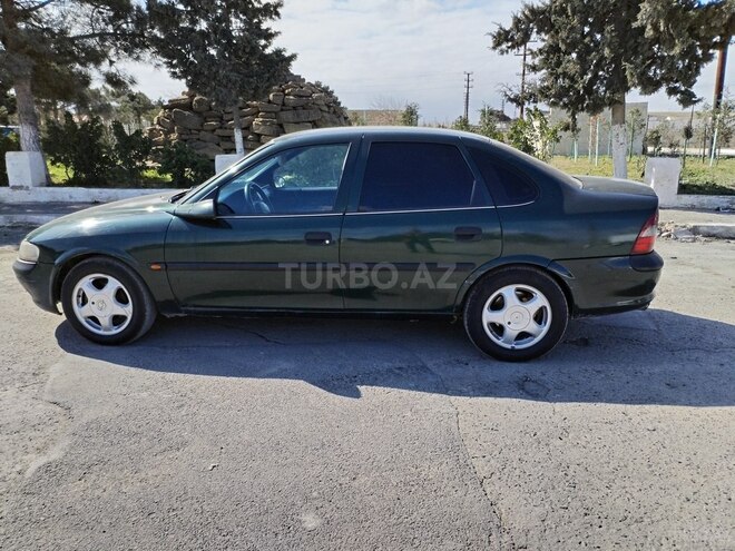 Opel Vectra 1998, 305,000 km - 1.6 l - Bakı