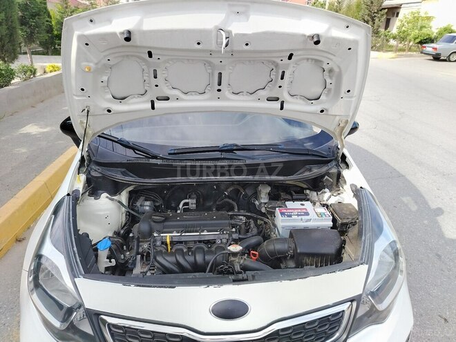 Kia Rio 2013, 260,000 km - 1.4 l - Sumqayıt