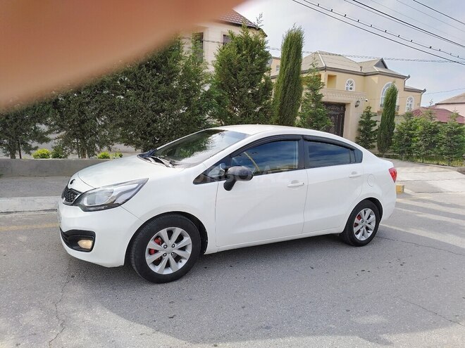 Kia Rio 2013, 260,000 km - 1.4 l - Sumqayıt