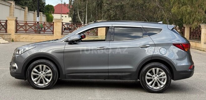 Hyundai Santa Fe 2017, 185,000 km - 2.0 l - Bakı