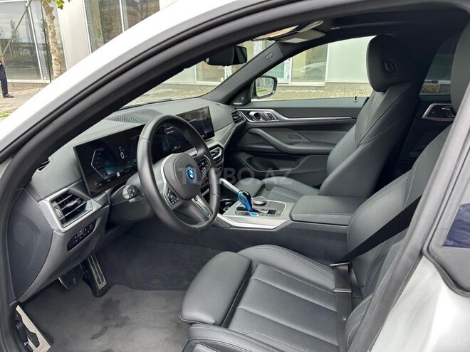 BMW i4-6