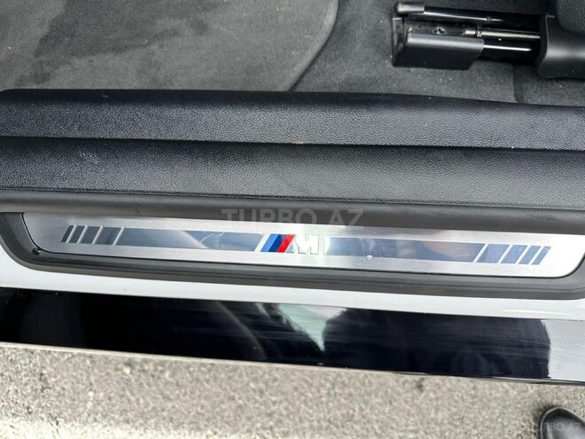 BMW i4-7