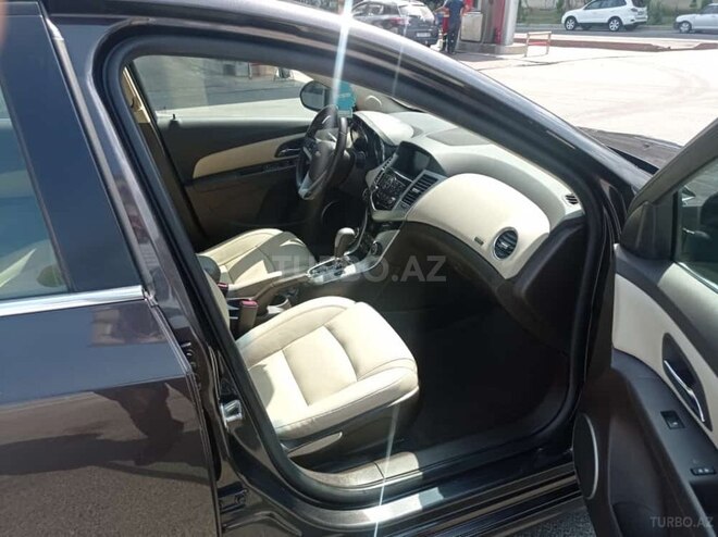 Chevrolet Cruze 2014, 260,243 km - 1.4 л - Füzuli