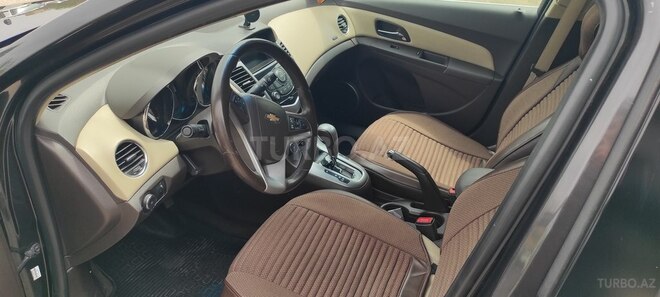 Chevrolet Cruze 2014, 260,243 km - 1.4 л - Füzuli