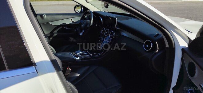 Mercedes C 300-12
