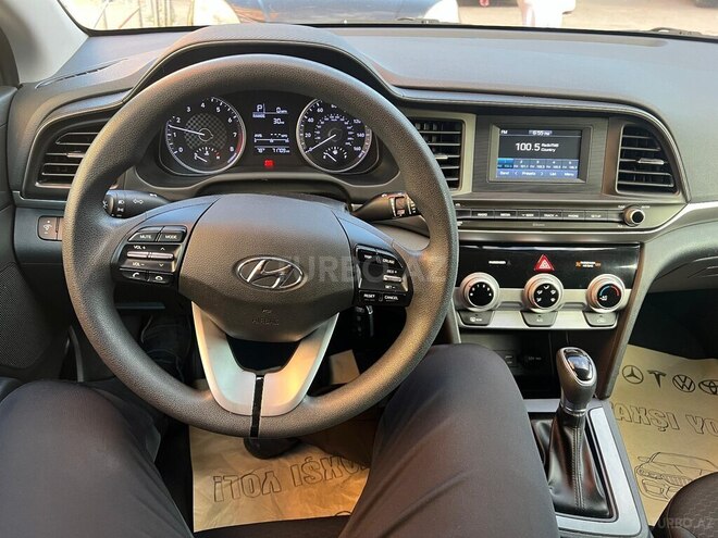 Hyundai Elantra 2019, 71,700 km - 2.0 л - Bakı