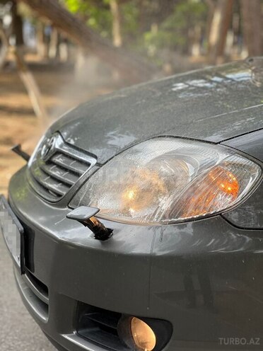Toyota Corolla 2006, 236,000 km - 1.4 l - Bakı