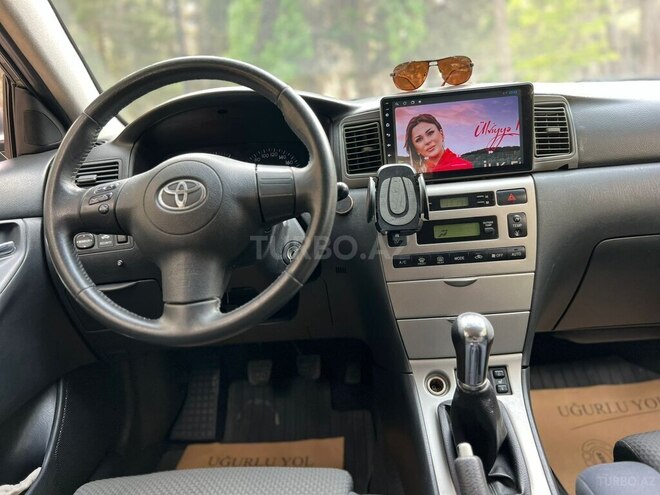 Toyota Corolla 2006, 236,000 km - 1.4 l - Bakı