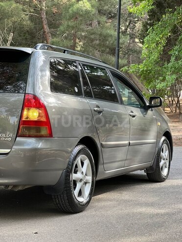 Toyota Corolla 2006, 236,000 km - 1.4 l - Bakı