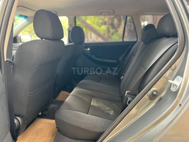 Toyota Corolla 2006, 236,000 km - 1.4 l - Bakı
