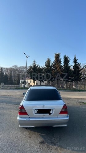 Mercedes C 220 1993, 250,000 km - 2.2 л - Masallı