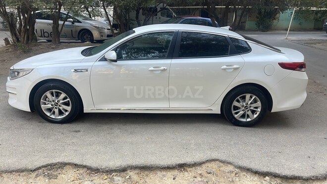 Kia K5-5