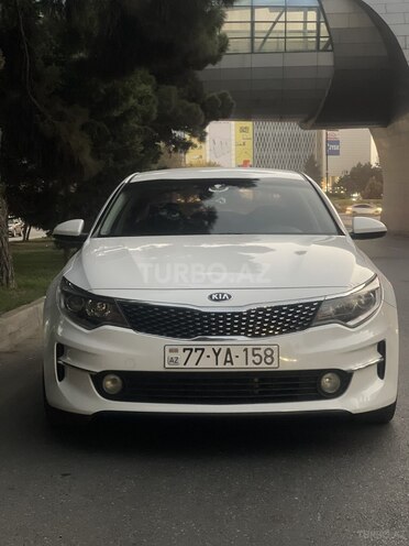 Kia K5-1
