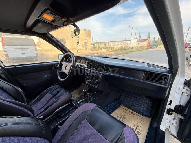 Mercedes 190 1990, 280,000 km - 2.0 л - Bakı