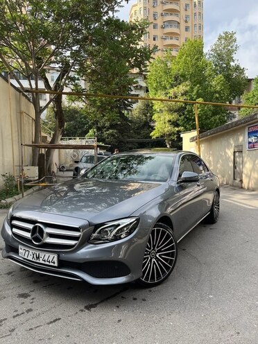 Mercedes E 220 d 2017, 129,000 km - 2.0 l - Bakı