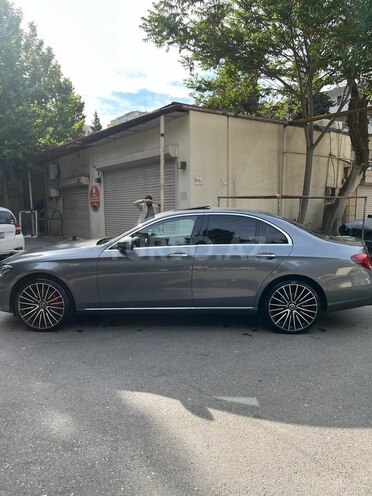 Mercedes E 220 d 2017, 129,000 km - 2.0 l - Bakı