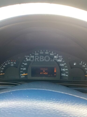 Mercedes C 180 2001, 411,450 km - 2.0 l - Bakı