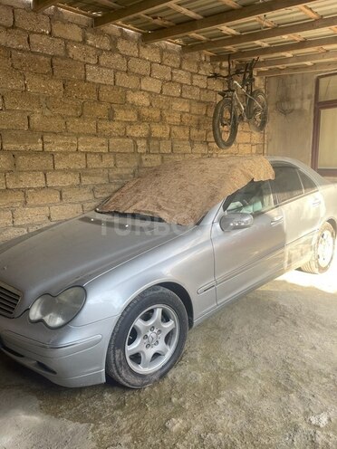 Mercedes C 180 2001, 411,450 km - 2.0 l - Bakı