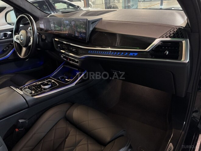 BMW X7-12