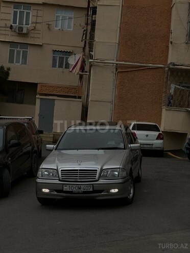 Mercedes C 180-5
